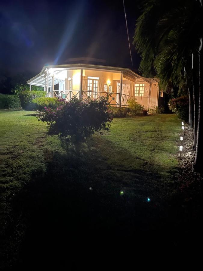 La Villa Les Palmiers Simplicite Convivialite Saint-Francois  Buitenkant foto